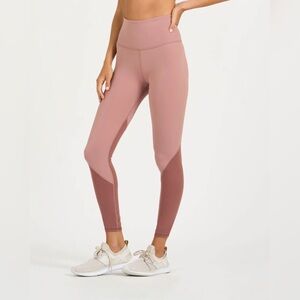 🤎 Vuori High-Rise Colorblock Performance Leggings – Medium – Like New MSRP: $98